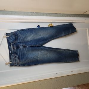 OLD NAVY ATHLETIC TAPER WOK JEANS